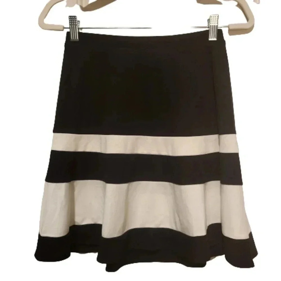 Peter Som for DesignNation Black & White Stripe Skirt – XS - Picture 2 of 5
